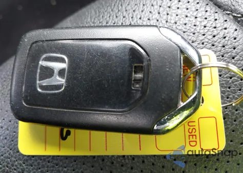 2021 Honda Hr-V 2Wd Ex-L from USA, damaged, VIN 3CZRU5H71MM720348